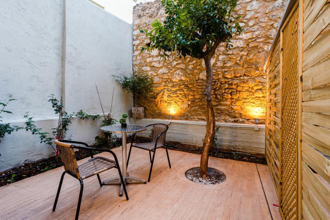 Uncover Kalamata'S Hidden Gem - Cosy City Nest Eksteriør bilde