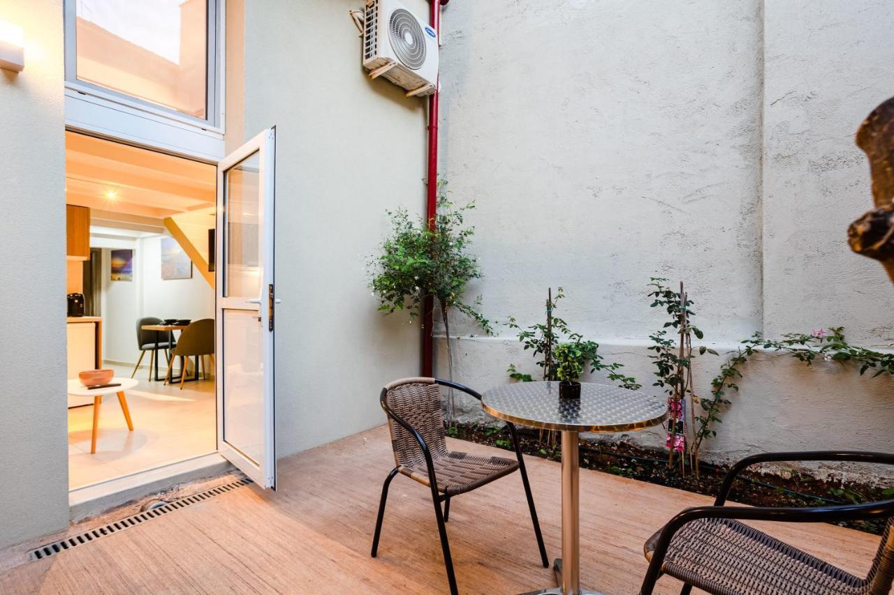 Uncover Kalamata'S Hidden Gem - Cosy City Nest Eksteriør bilde